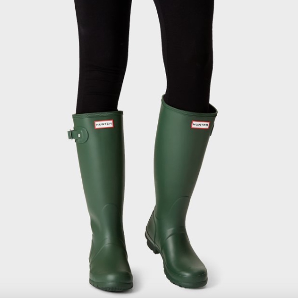 Hunter Green Original Tall Rain Boots 10F w/ Socks